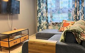 Apartment Metro Slodowiec Free Parking